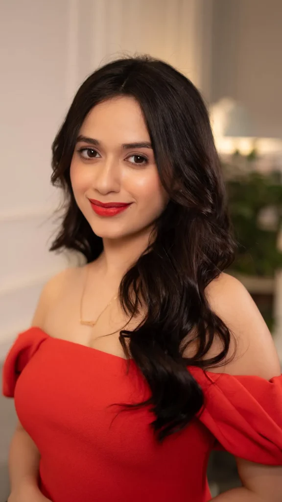 jannat zubair net worth in rupees 2025