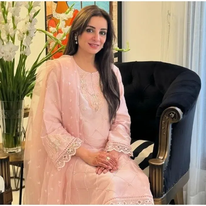 sarwat gilani first marriage