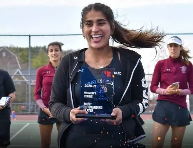 tennis player himani mor
