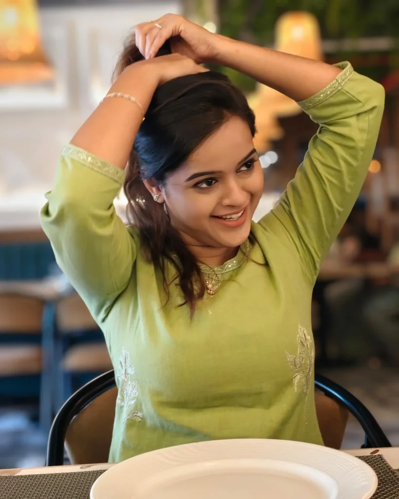 tv shows with chinmayee salvi age