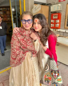Naomika Saran Rajesh Khanna Granddaughter