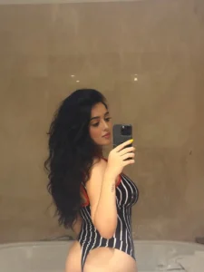aania sharma hot