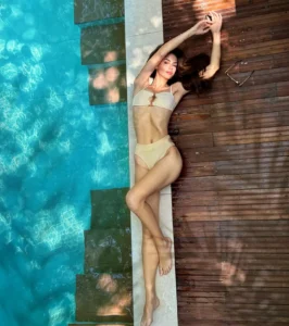 Larissa Bonesi Bikini